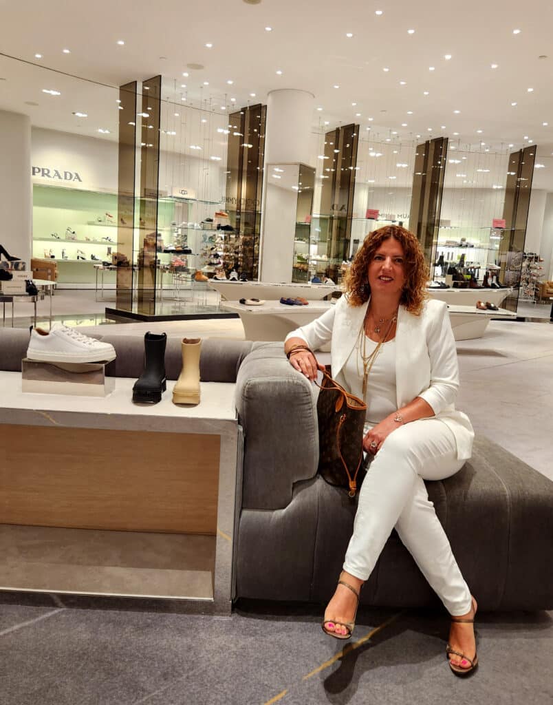 marianne zakhour, orderbot, women in tech, stem, holt renfrew, louis vuitton, helen siwak, vancouver, bc, ecoluxury