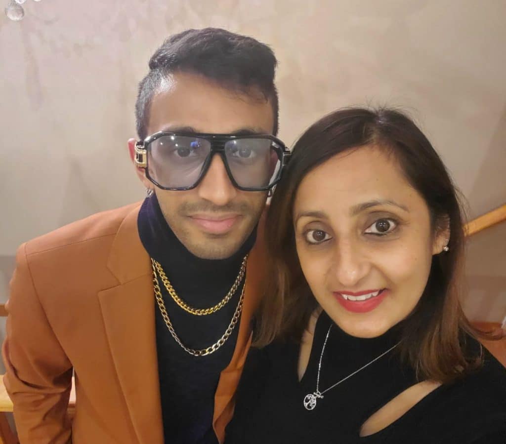 Nathan Mahey, divineness, Skincare, Health, Vancouver, Canada, Helen Siwak, portfolio, yvr