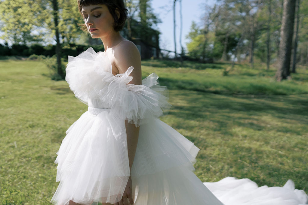 ou ma, ouma couture, bridal industry, business magazine, helen siwak, portfolioyvr, folioyvr, vancouver, bc