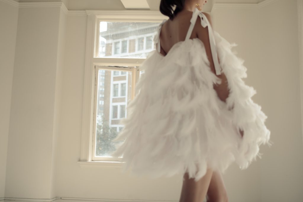 ou ma, ouma couture, bridal industry, business magazine, helen siwak, portfolioyvr, folioyvr, vancouver, bc