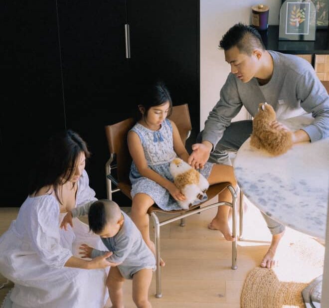 JERSEY LI, THE APARTMENT GUY, REAL ESTATE, helen siwak, portfolioyvr, vancouver, bc, yvr, business, entrepreneurs, industry magazine